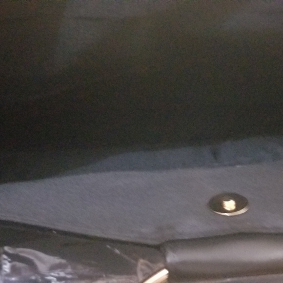 CAROLINA HERRERA CLUTCH - Picture 2 of 4